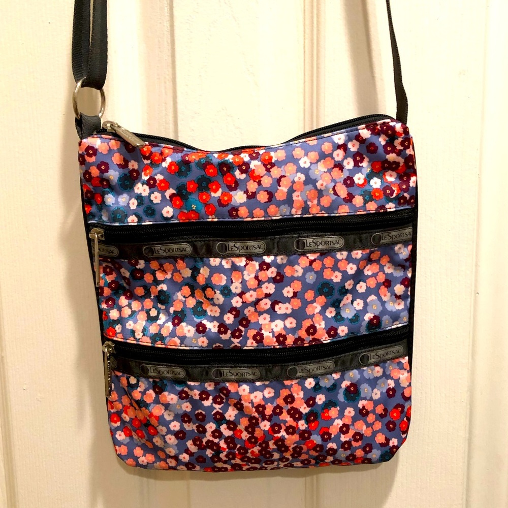 EUC LeSportsac Kylie Crossbody Bag